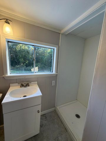 1424 Carterville, Petal, MS 39465