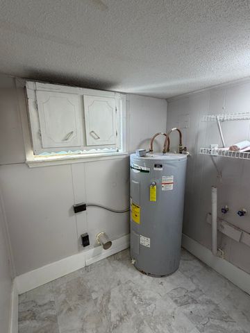 1424 Carterville, Petal, MS 39465