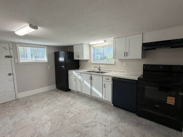 1424 Carterville, Petal, MS 39465