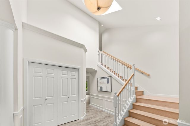 5869 Mont Blanc Place NW, Issaquah, WA 98027