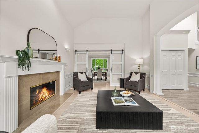 5869 Mont Blanc Place NW, Issaquah, WA 98027