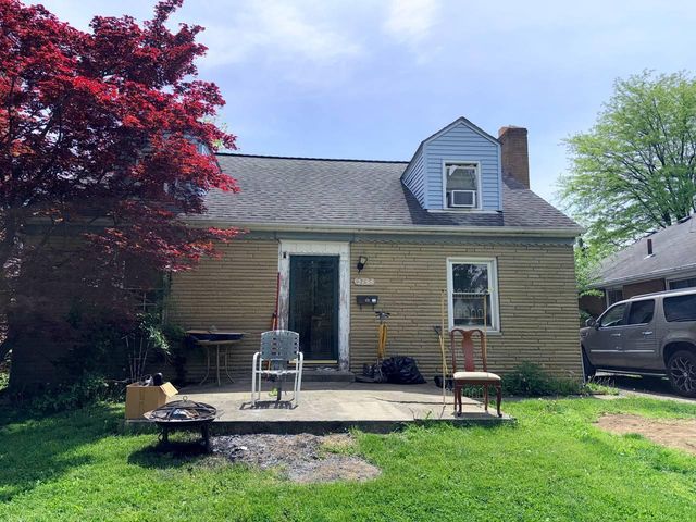 2755 Vanderberg Avenue, Columbus, OH 43204