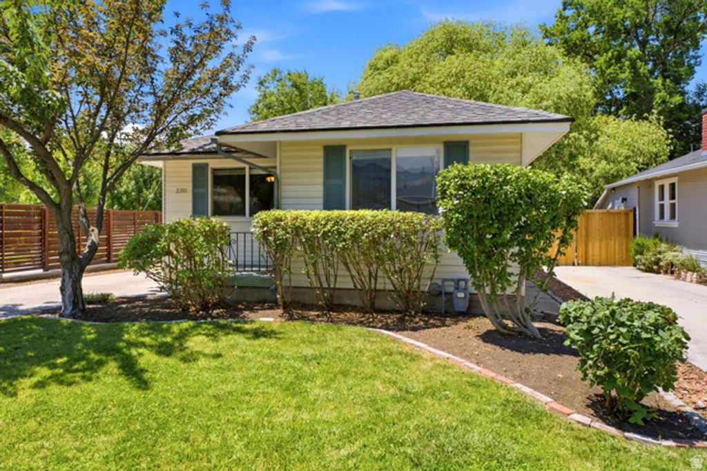2208 LINCOLN ST, Salt Lake City, UT 84106 — photo 2
