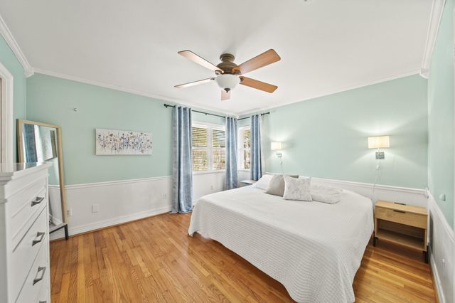 5618 Cerritos Drive, Houston, TX 77035