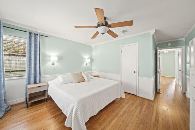 5618 Cerritos Drive, Houston, TX 77035