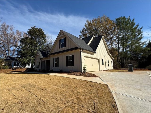 1612 Pickens Street, Ball Ground, GA 30107