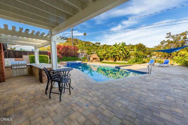 132 Maria Lane, Camarillo, CA 93010