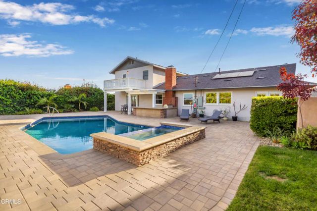 132 Maria Lane, Camarillo, CA 93010