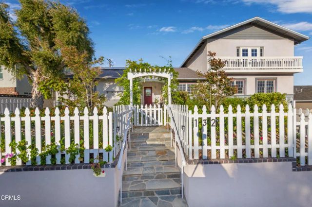 132 Maria Lane, Camarillo, CA 93010