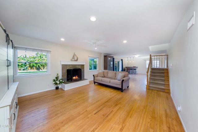 132 Maria Lane, Camarillo, CA 93010