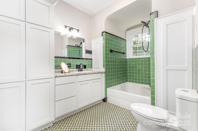 309 E Main Street, Lattimore, NC 28089