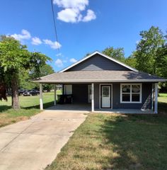 1102 Hemphill Street, Greenville, TX 75401