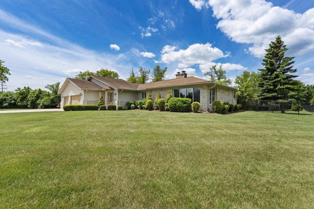 W151S7569 Woods ROAD, Muskego, WI 53150