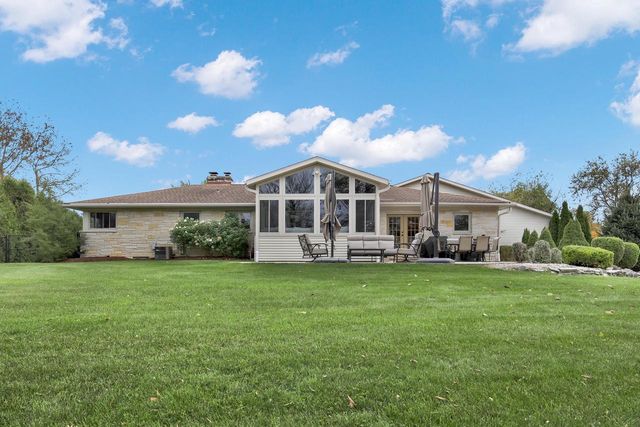 W151S7569 Woods ROAD, Muskego, WI 53150