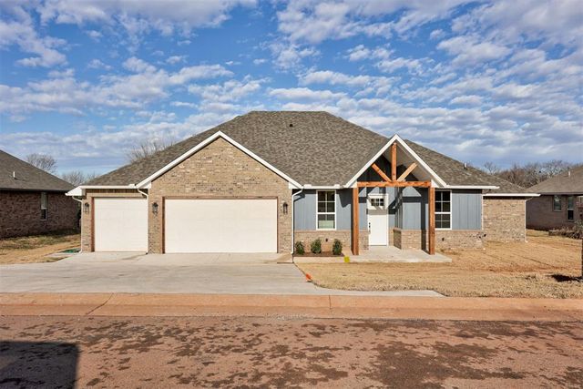 203 Casey Lane, Washington, OK 73093