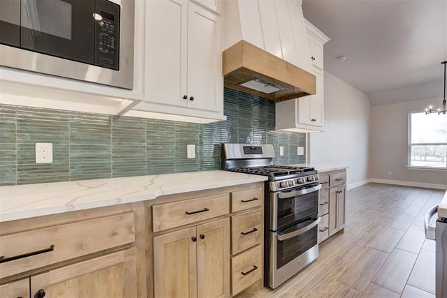 203 Casey Lane, Washington, OK 73093