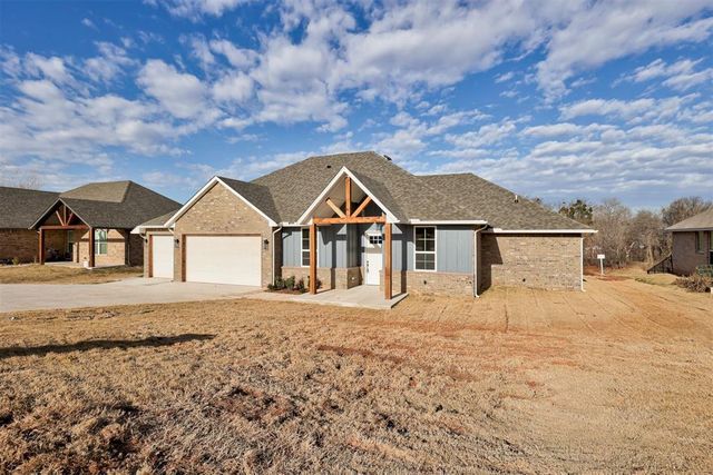 203 Casey Lane, Washington, OK 73093