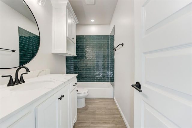 203 Casey Lane, Washington, OK 73093