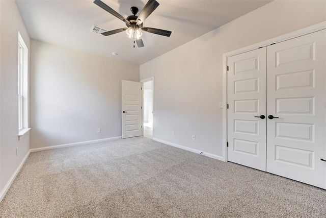 203 Casey Lane, Washington, OK 73093