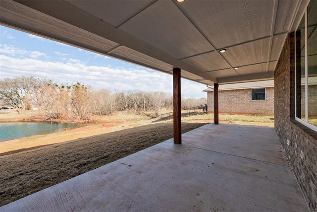 203 Casey Lane, Washington, OK 73093