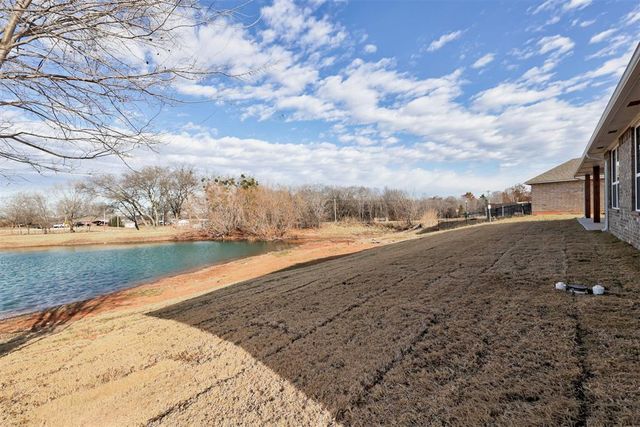 203 Casey Lane, Washington, OK 73093