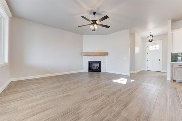 203 Casey Lane, Washington, OK 73093