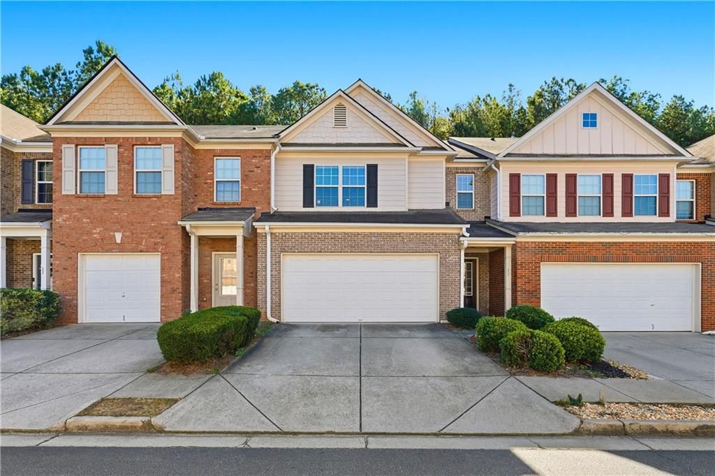 3923 Snipes Court, Lilburn, GA 30047