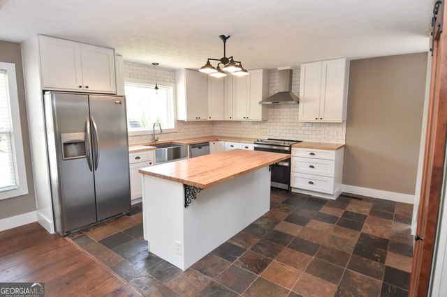 50 Gainer Road, Griffin, GA 30223