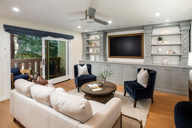226 W Edith Avenue 20, Los Altos, CA 94022