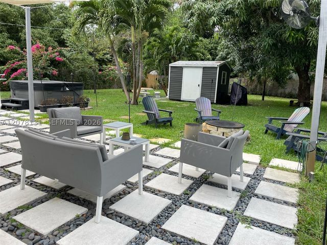 1545 NE 138th St, North Miami, FL 33161