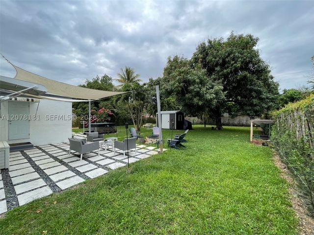 1545 NE 138th St, North Miami, FL 33161
