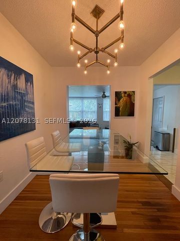1545 NE 138th St, North Miami, FL 33161