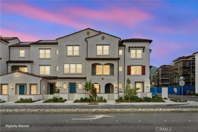 731 E Route 66, Glendora, CA 91740