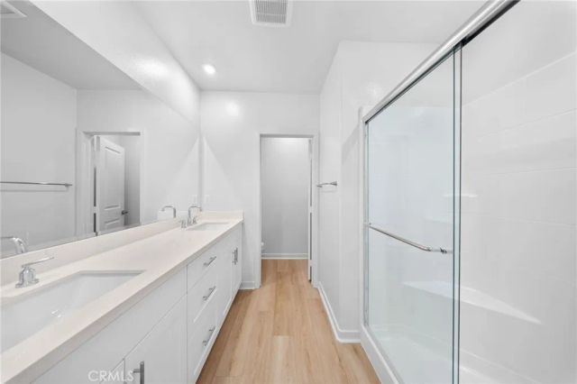 731 E Route 66, Glendora, CA 91740