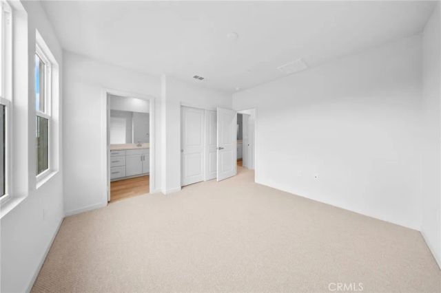 731 E Route 66, Glendora, CA 91740
