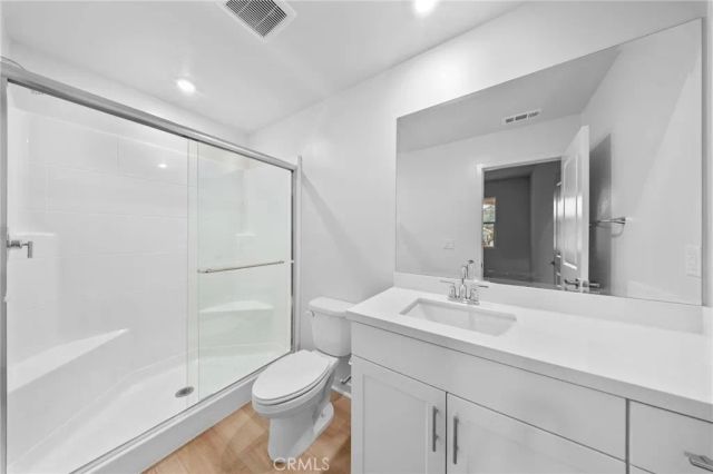 731 E Route 66, Glendora, CA 91740