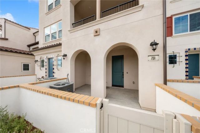 731 E Route 66, Glendora, CA 91740