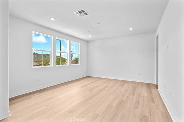 731 E Route 66, Glendora, CA 91740