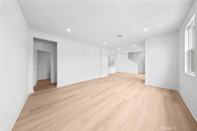 731 E Route 66, Glendora, CA 91740