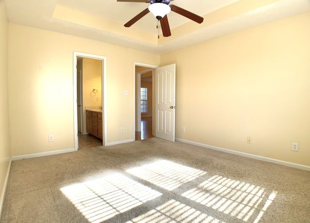 800 Karmaflux Way, Clarksville, TN 37043