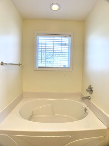 800 Karmaflux Way, Clarksville, TN 37043