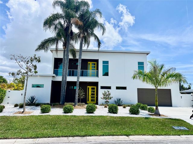 2532 FRUIT TREE DRIVE, Sarasota, FL 34239
