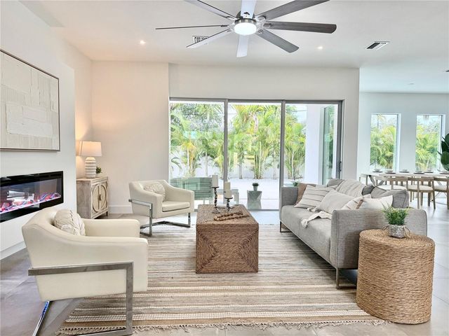 2532 FRUIT TREE DRIVE, Sarasota, FL 34239
