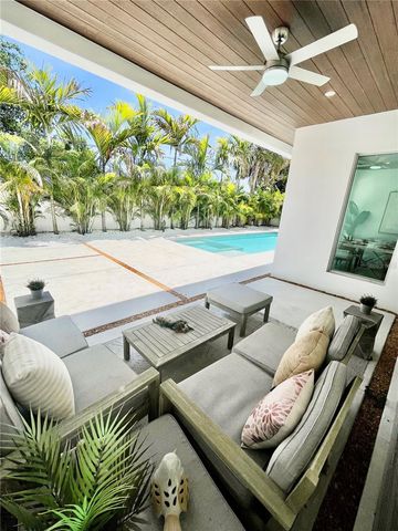 2532 FRUIT TREE DRIVE, Sarasota, FL 34239