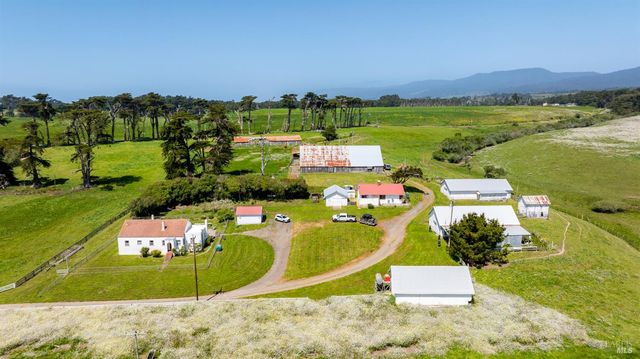 21601 S Highway 1 Hwy, Point Arena, CA 95468