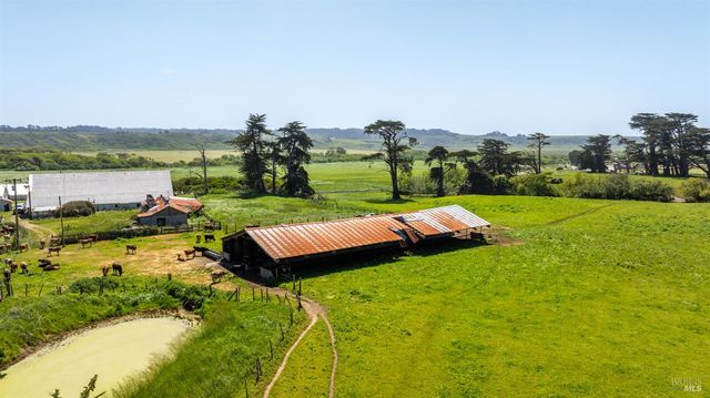 21601 S Highway 1 Hwy, Point Arena, CA 95468