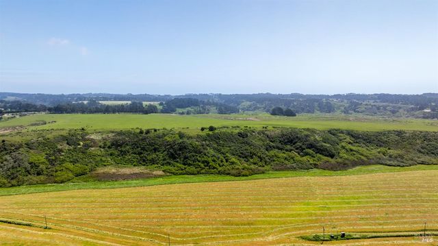 21601 S Highway 1 Hwy, Point Arena, CA 95468