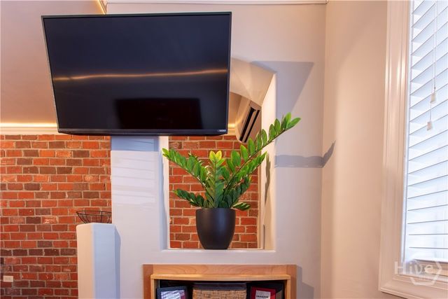 760 E Campus Rd 47, Athens, GA 30605