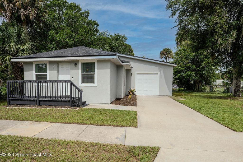 512 Canaveral Avenue, Titusville, FL 32796