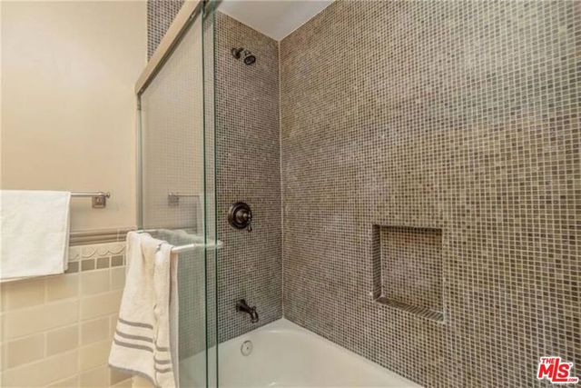 121 S Hope Street 505, Los Angeles, CA 90012